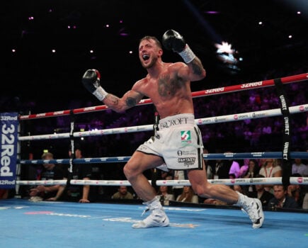 Brad Pauls ecstatic after beating Nathan Heaney (Getty Images)